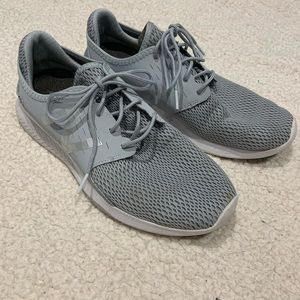New Balance Gray Response 2.0 Sneakers